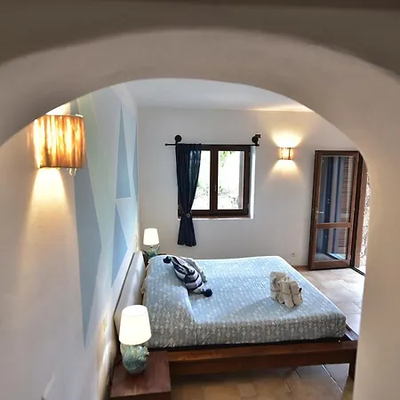 Minda & View Pensión San Teodoro (Sardinia)